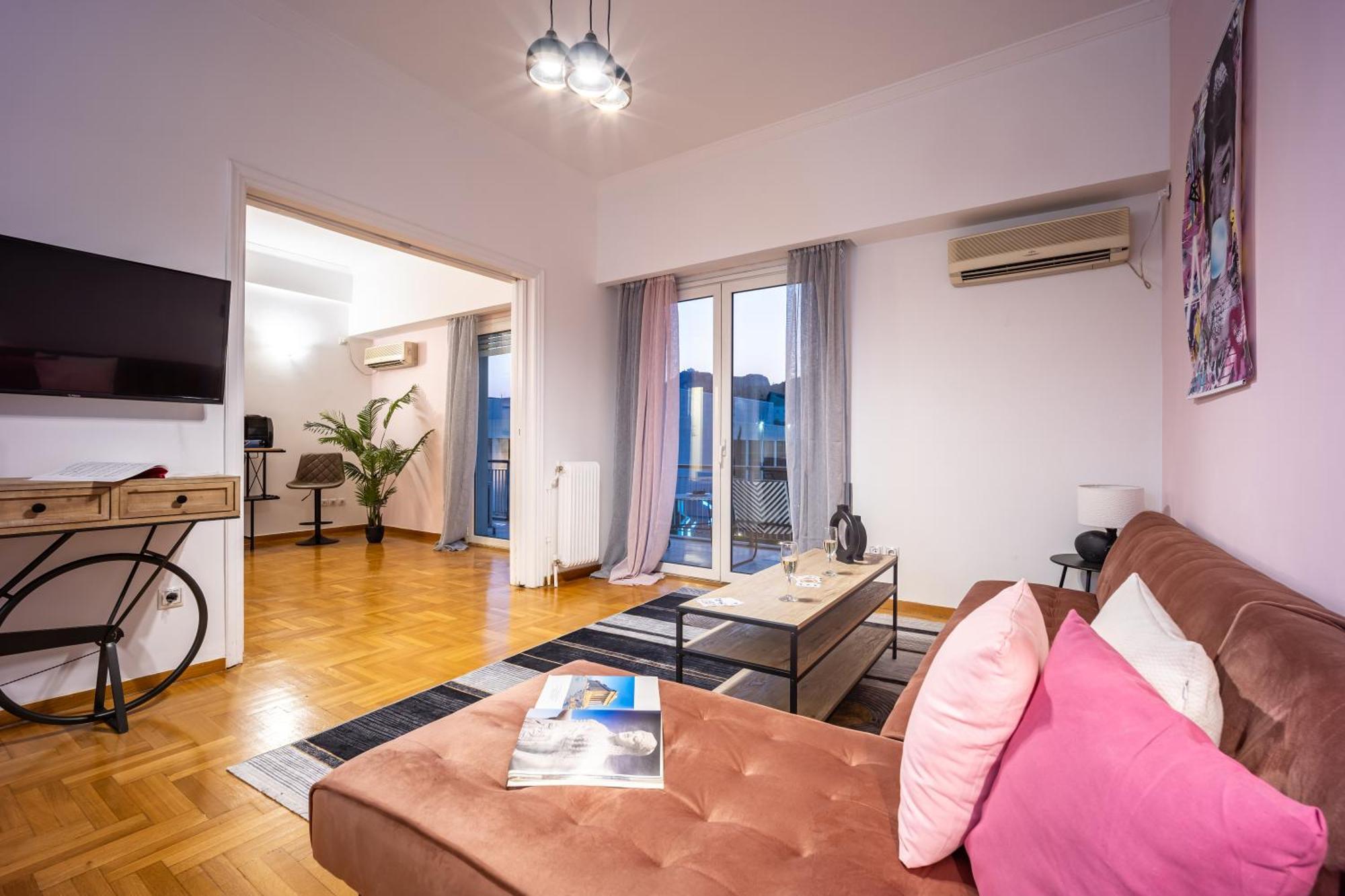 Royal Embassy Apartment เอเธนส์ ภายนอก รูปภาพ
