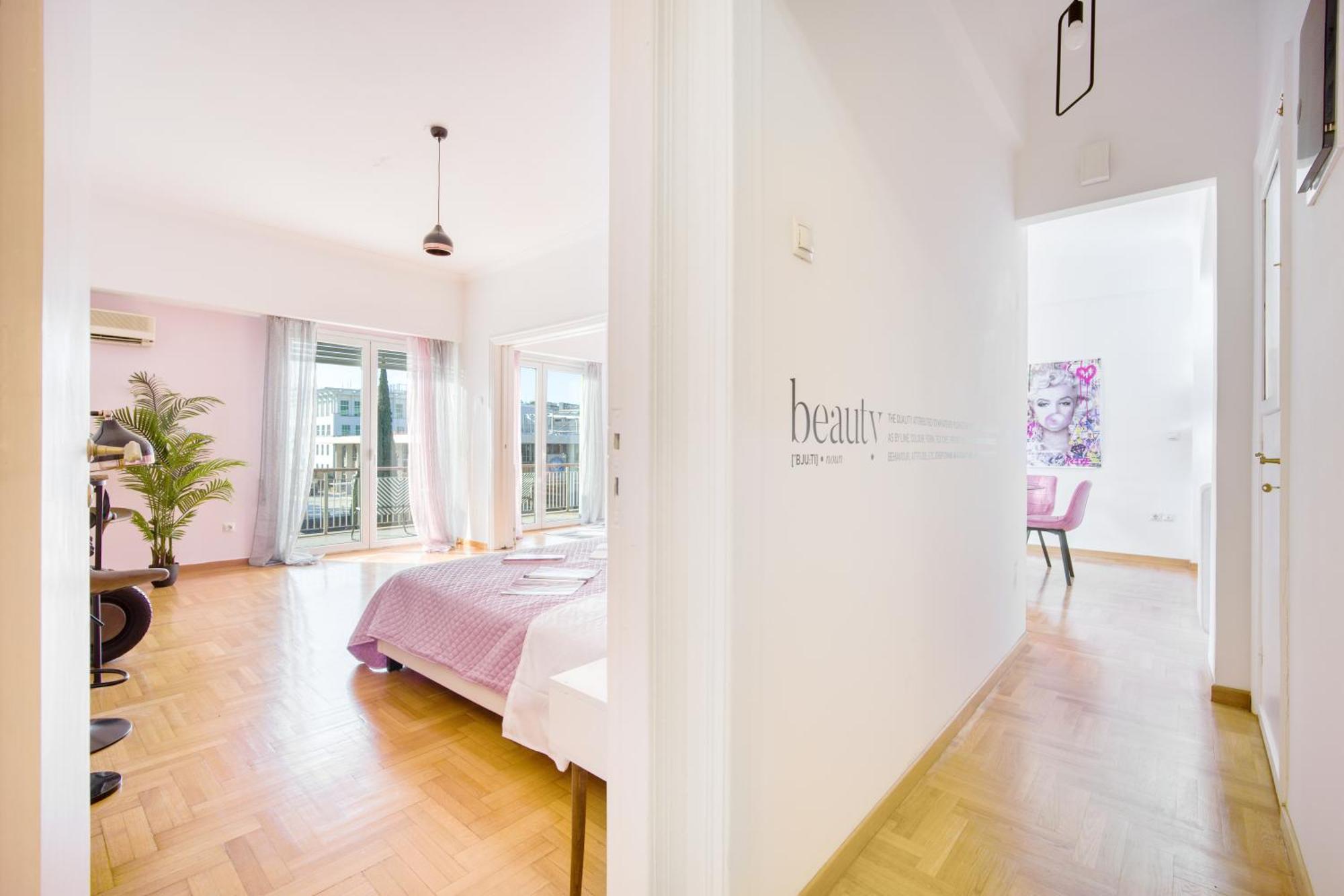 Royal Embassy Apartment เอเธนส์ ภายนอก รูปภาพ